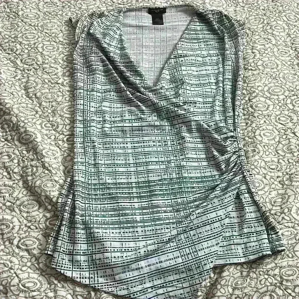 Ann Taylor geometric faux wrap blouse top sleeveless